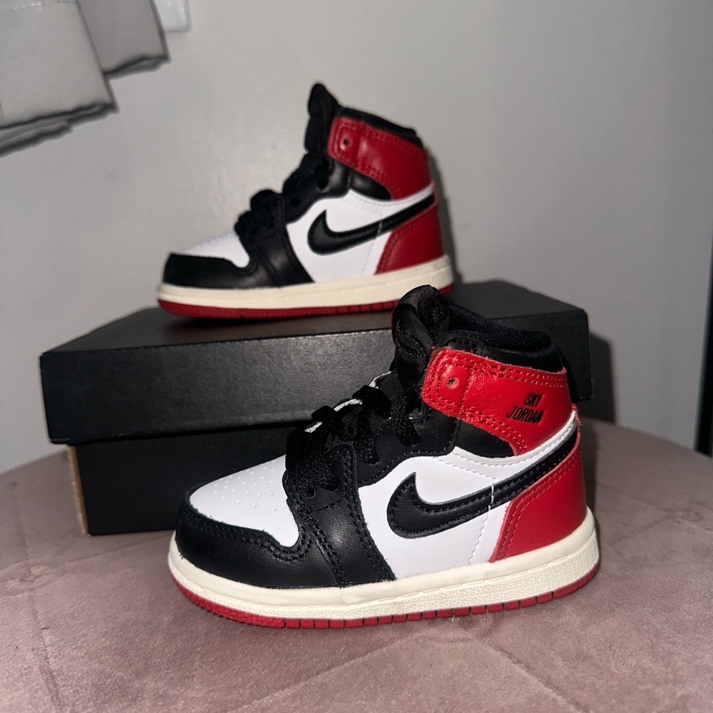 Nike Air Jordan 1 Retro High OG